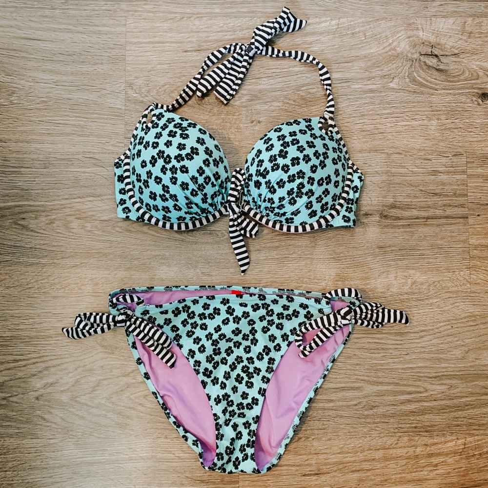 Floral push up bikini